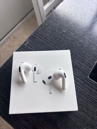 Airpods 3ª Gen Apple Blancos