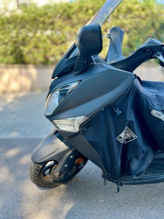 SYM Joymax 125i Negra