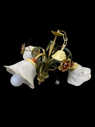 Lámpara de techo floral dorada y verde