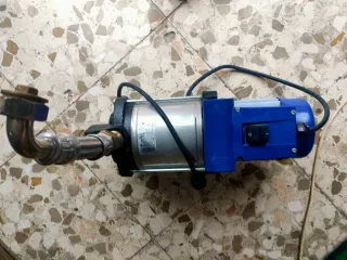 Bomba de agua eléctrica
