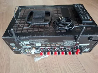 Receptor AV Pioneer Negro
