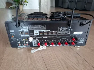 Receptor AV Pioneer Negro