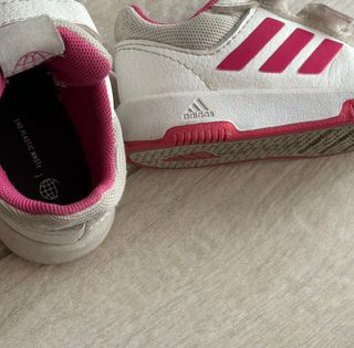 Scarpe Adidas bambina n. 20