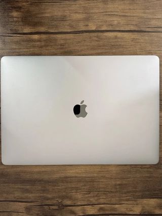 MacBook Pro 15 2017 Grigio Siderale - 256 gb - i7