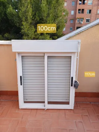 Ventana aluminio corredera 100x117cm
