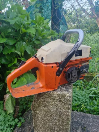 Motosierra Husqvarna 240
