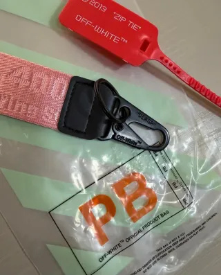 Portachiavi Off White