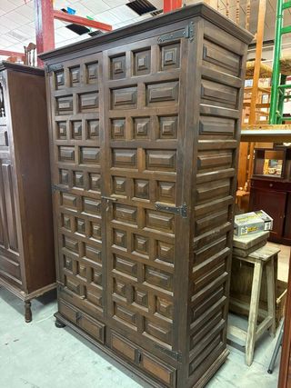 ARMARIO ESTILO CASTELLANO