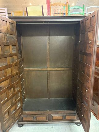 ARMARIO ESTILO CASTELLANO