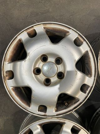 JUEGO DE LLANTAS PARA FORD TOURNEO 15"  5X108