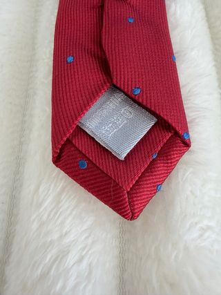 Corbata Musgo Seda Roja Puntos Azules