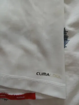 Camiseta Adidas Red Bull Salzburg Talla S