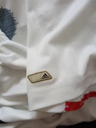 Camiseta Adidas Red Bull Salzburg Talla S