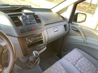 Mercedes-Benz Vito 2011