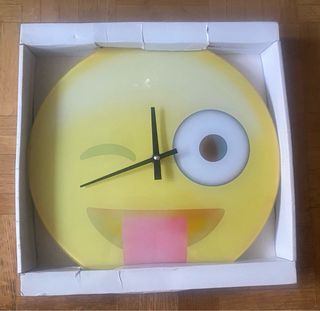 2 Relojes Emoji Carcajada y Guiño