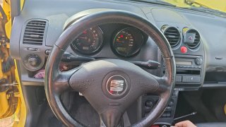 SEAT Arosa 2002