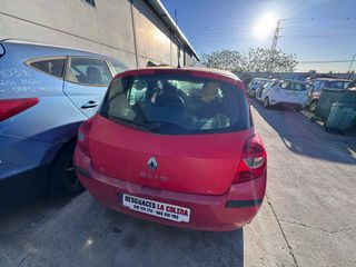 C1055 DESPIECE COMPLETO RENAULT CLIO III 2006 1.5