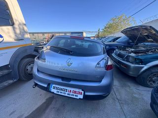 C1056 DESPIECE RENAULT MEGANE III 2010 1.5 DCI 106