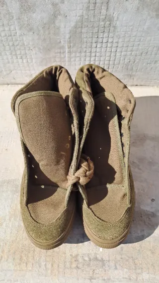 Scarpe sportive militare logo EI tg 41 nuove