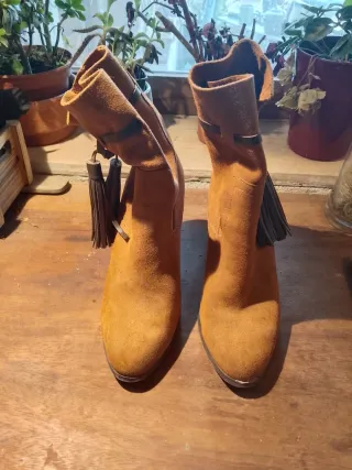 Botines ante tacon bajo