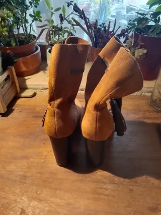 Botines ante tacon bajo