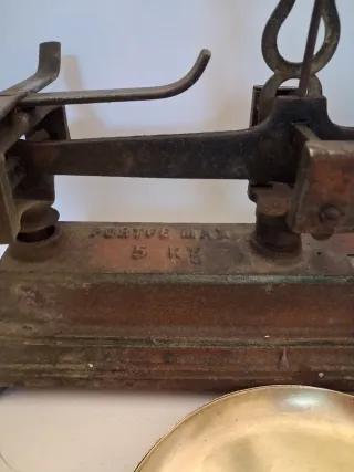 Antigua báscula de pesaje