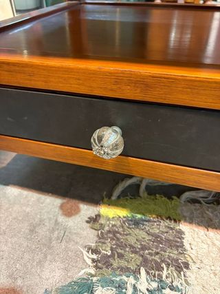 MESA DE TV MADERA