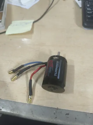 Motor Turnigy Typhoon 600 Brushless