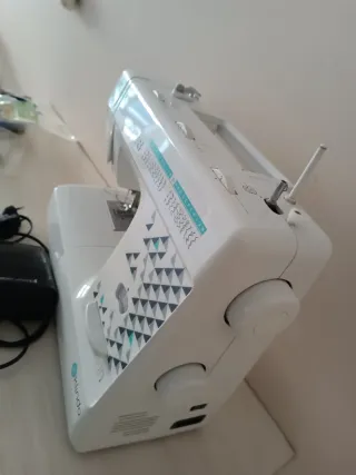 Máquina de coser Klindo