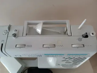 Máquina de coser Klindo