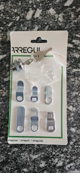 Cerradura buzón nueva con 2 llaves