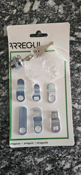 Cerradura buzón nueva con 2 llaves