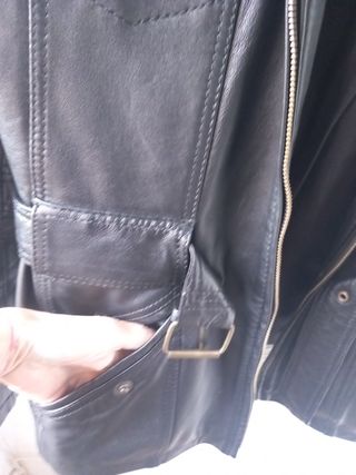 Chaqueta de cuero Fórmula Joven Negra