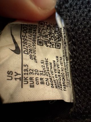 Botas de fútbol Nike negras T.32