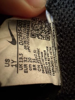 Botas de fútbol Nike negras T.32