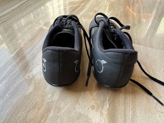 Botas de fútbol Nike negras T.32