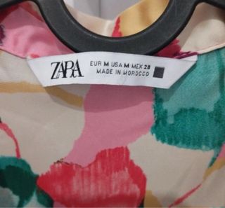 Camisa Zara Estampado Flores Talla M Satinada