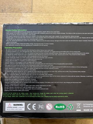 Carro RC Brushless 1/16 4WD – Monster Truck Rápido