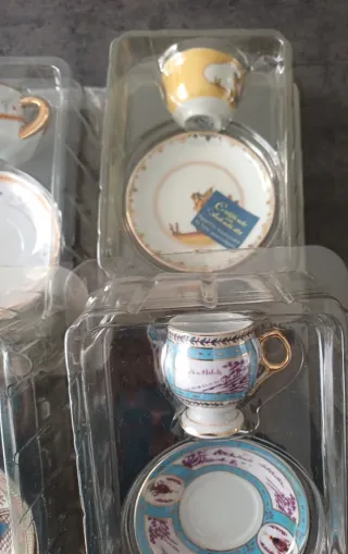 Stock Tazzine e Piattini Porcellana Nuovi