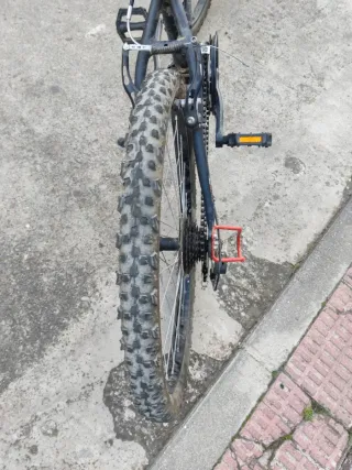 Bicicleta BTwin RockRider 700 24