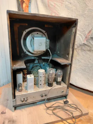 Radio de válvulas vintage