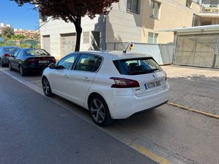 Peugeot 308 2015