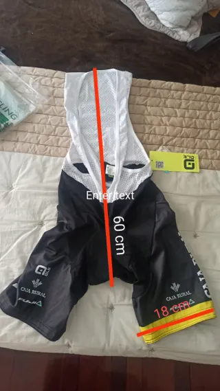 Conjunto Ciclismo Ale Maillot y Culotte Caja Rural