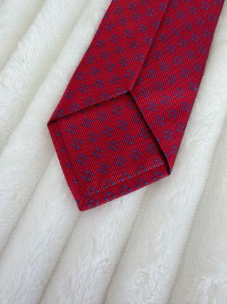 Corbata Domo Seda Azul Marino y Rojo