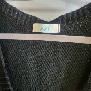 Abrigo punto de JOT flecos étnico talla única.