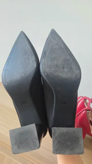 Zapatos de tacón negros