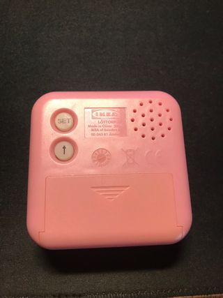 Orologio Sveglia Temperatura Clockis Ikea rosa