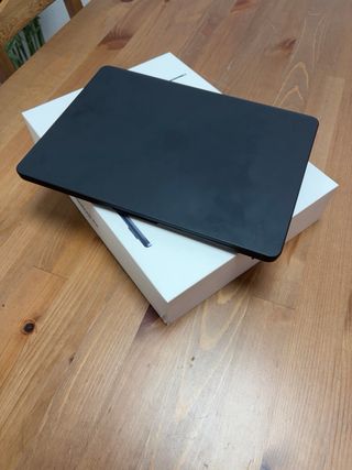 MacBook Air 13.6 M2 16GB RAM 256GB SSD Gris