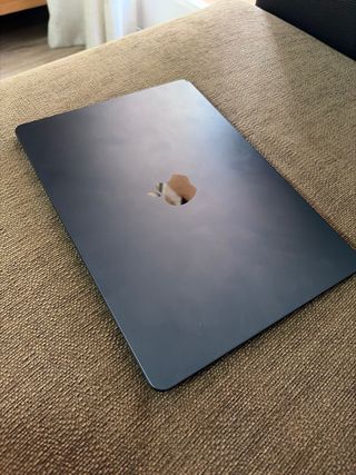 MacBook Air 13.6 M2 16GB RAM 256GB SSD Gris