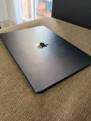 MacBook Air 13.6 M2 16GB RAM 256GB SSD Gris